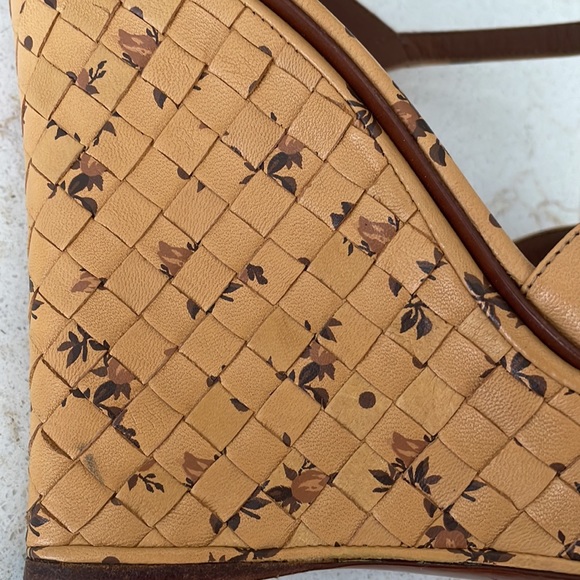 Bottega Veneta Floral Intrecciato Wedge Sandals - Picture 9 of 16